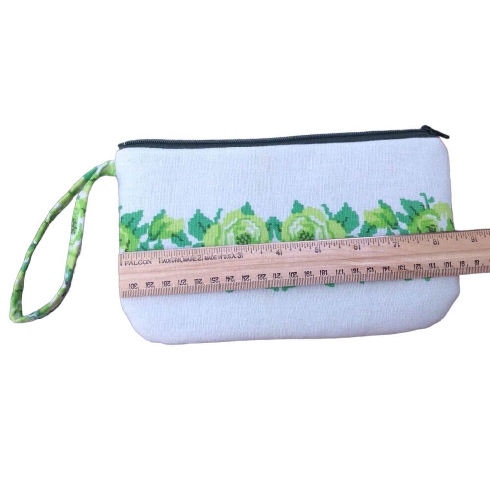 Vintage Fabric Handmade Wristlet Clutch Floral Green Make up Travel Case Bag - Picture 3 of 10